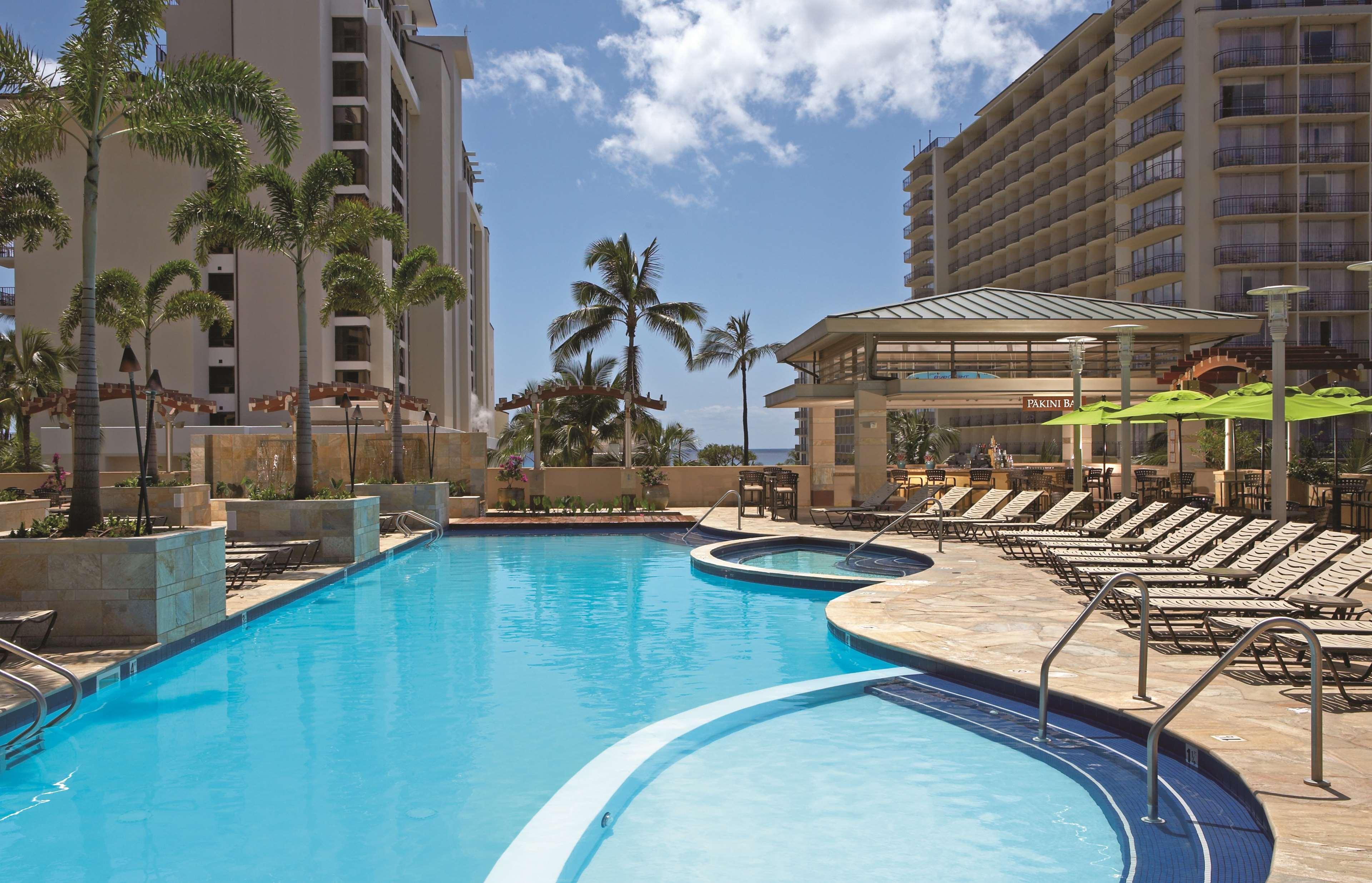 Embassy Suites By Hilton Waikiki Beach Walk Honolulu Esterno foto